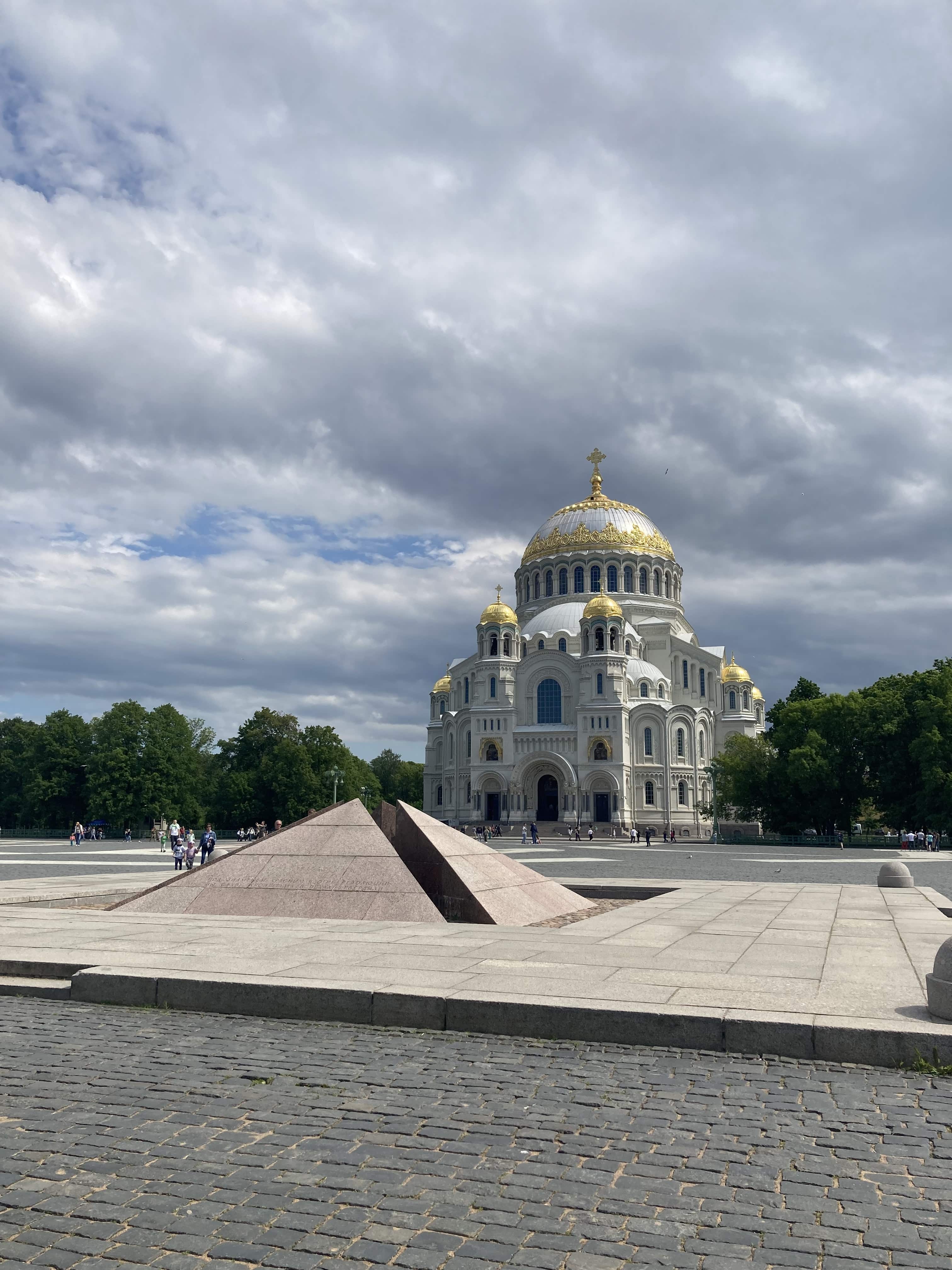 Кронштадт — это уникальный город-крепость